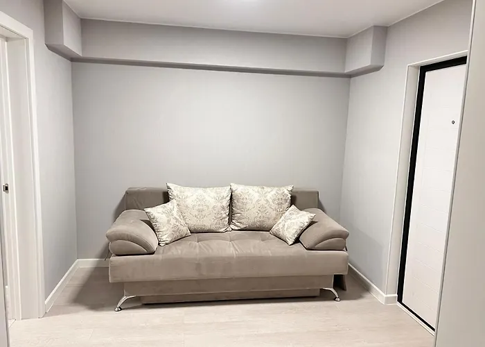 Green Zone Apartment